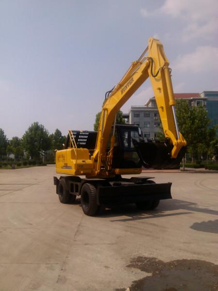 供應(yīng)廣東銷售恒特挖掘機(jī)輪式四驅(qū)