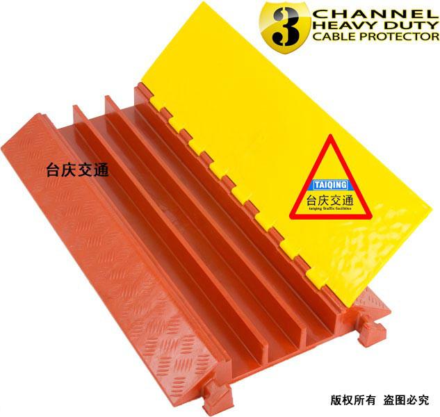 插線板西安廣場(chǎng)插線板圖片