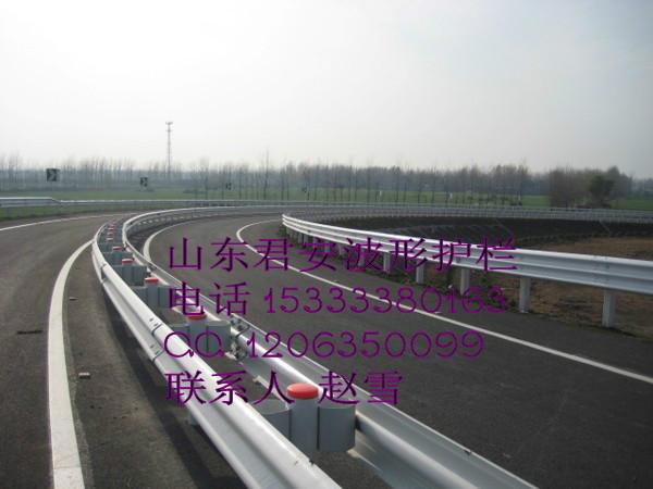 供應(yīng)高速公路防撞熱鍍鋅波形護(hù)欄板防阻塊端頭熱鍍鋅鋼管立柱