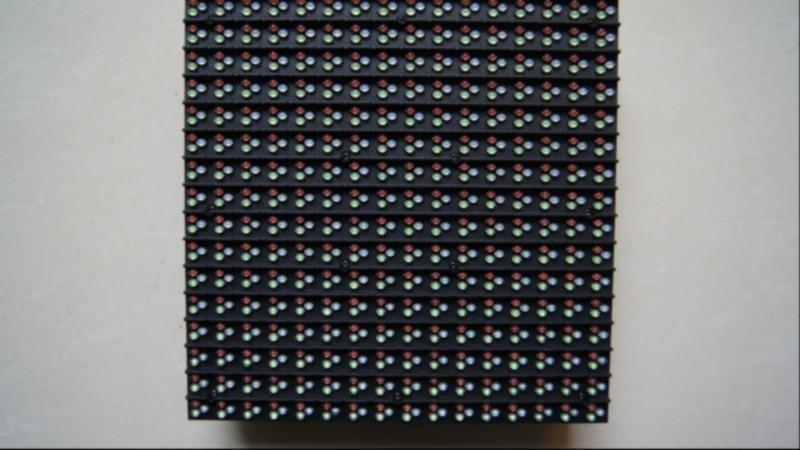 供應(yīng)P10戶外全彩單元板。