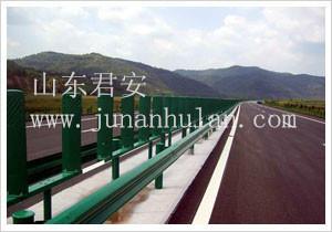 重慶防撞設(shè)施波形護(hù)欄圖片/重慶防撞設(shè)施波形護(hù)欄樣板圖 (2)