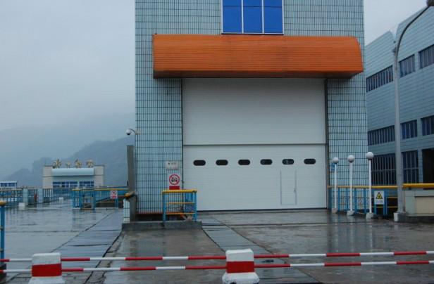 廠房工業(yè)滑升門圖片/廠房工業(yè)滑升門樣板圖 (2)