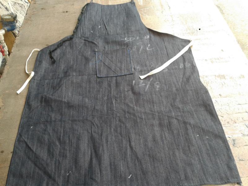 廣東優(yōu)質(zhì)牛仔圍裙廠家  質(zhì)量好的牛仔圍裙 廣東優(yōu)質(zhì)牛仔圍裙工廠