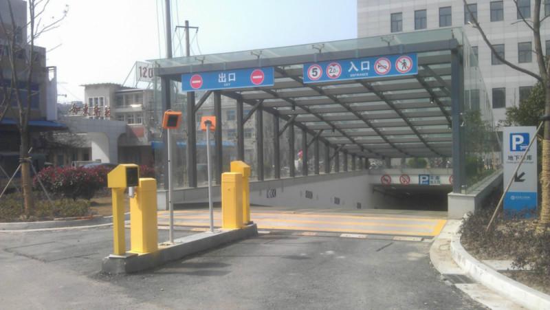 供應(yīng)停車收費系統(tǒng)（老小區(qū)改造）