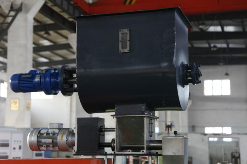 南京聚力塑機(jī)廣東地區(qū)供應(yīng)PP/PE片材板材擠出生產(chǎn)線