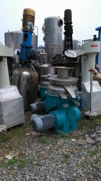 魚(yú)油分離機(jī)果汁分離機(jī)圖片