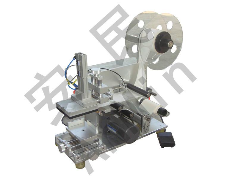 供應AM-50A半自動平面貼標機