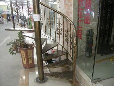 旋轉(zhuǎn)鐵藝樓梯圖片/旋轉(zhuǎn)鐵藝樓梯樣板圖 (2)