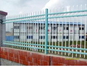 供應(yīng)北京鋅鋼護(hù)欄生產(chǎn)廠家；北京鋅鋼護(hù)欄市場(chǎng)價(jià)；北京鋅鋼護(hù)欄批發(fā)商