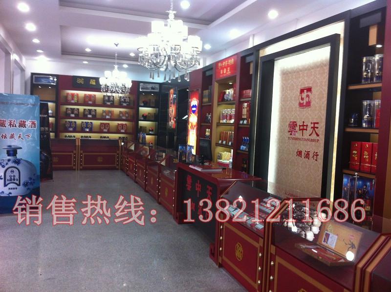 烟酒展示柜,专卖店展柜,服装展示柜,红酒展示柜,天津展柜专业生产厂家图片