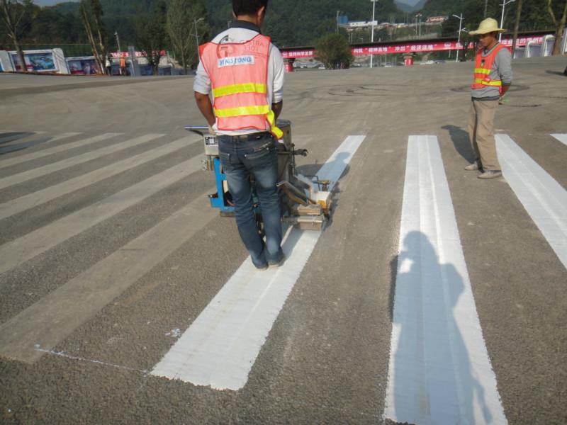 供应绥阳县道路标线施划价格