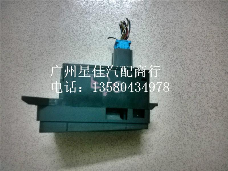 寶馬X5E70手剎開關(guān)停車開關(guān)圖片