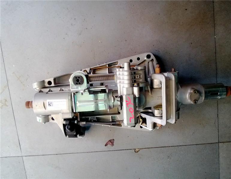 供應(yīng)奔馳C級204電動方向柱總成，奔馳204方向機(jī)轉(zhuǎn)向柱，C200