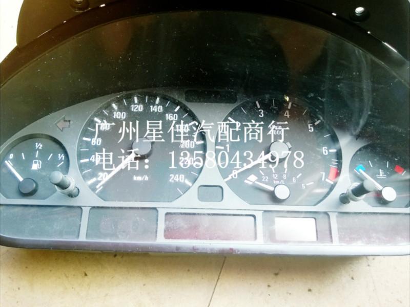 供應(yīng)寶馬E46318320325新款儀表總成公里，寶馬儀表總成
