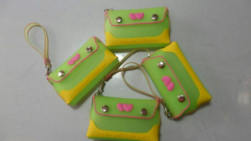 供應(yīng)硅橡膠原材料特價(jià)批發(fā) 東爵硅橡膠原材料特價(jià)批發(fā)處