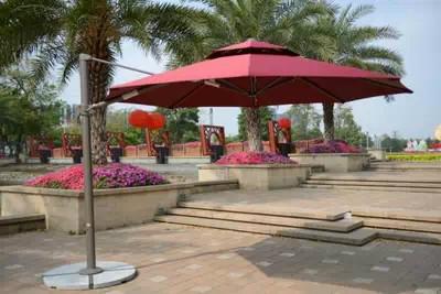 供應(yīng)超大羅馬傘,批發(fā)圓形羅馬傘 ,戶外休閑傘 ,遮陽傘