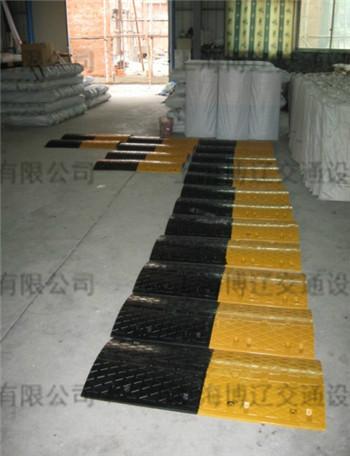 供應(yīng)沈陽(yáng)馬路過(guò)車(chē)板_馬路過(guò)車(chē)板價(jià)格_馬路過(guò)車(chē)板廠(chǎng)家
