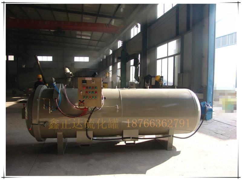 膠管專用電蒸汽硫化罐圖片