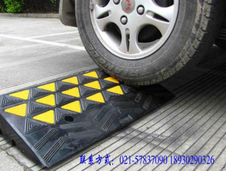 供應(yīng)湖北省橡膠斜坡墊