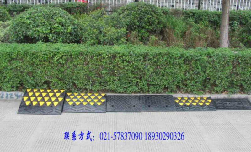 供應(yīng)湖北省橡膠斜坡墊