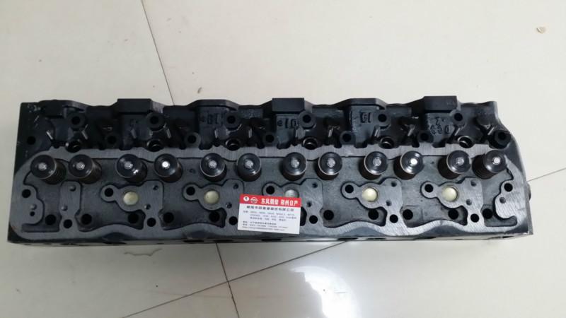 朝柴6102發(fā)動機(jī)缸蓋配件圖片