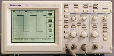 泰克TDS210双通道数字示波器图片