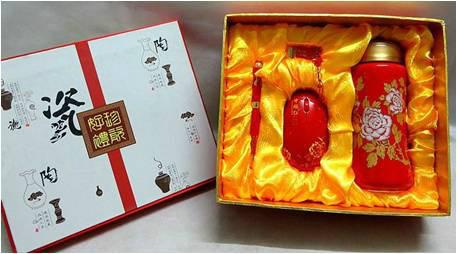 供應(yīng)青花瓷套裝禮品，西安青花瓷套裝禮品定制，商務(wù)青花瓷套裝禮品