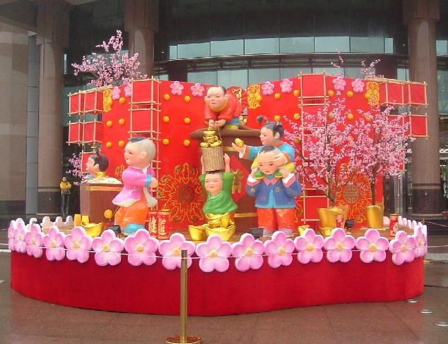 供應(yīng)商場(chǎng)購物中心節(jié)日裝飾布置，北京舞臺(tái)道具模型