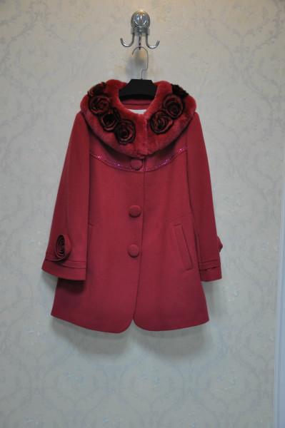 供應(yīng)野麥品牌折扣女裝走份