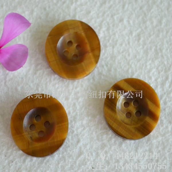 供應(yīng)天然四眼石頭紐扣，廣州天然四眼石頭紐扣廠家，瑪瑙四眼石頭紐扣批發(fā)