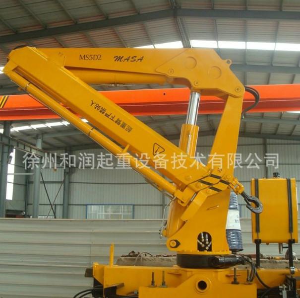 和潤折臂式隨車起重機圖片