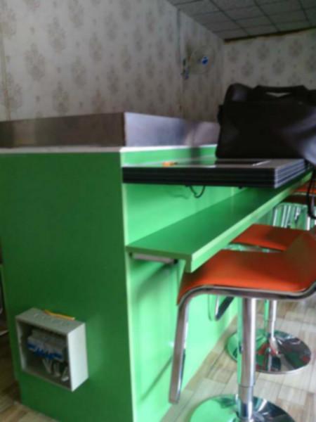 供應(yīng)邯鄲回轉(zhuǎn)旋轉(zhuǎn)火鍋設(shè)備吉樂(lè)順小火鍋設(shè)備