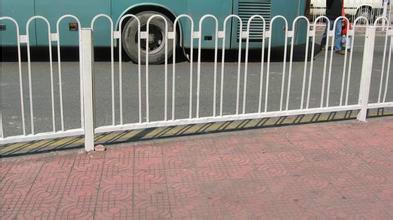 邯鄲交通護欄圖片