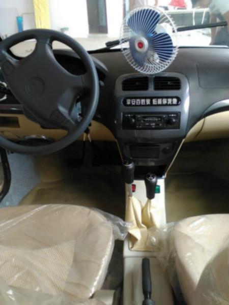 供應(yīng)江西燃油老年代步車，燃油四輪車轎車