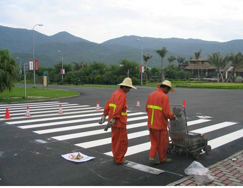 珠海捌柒伍道路划线工程图片