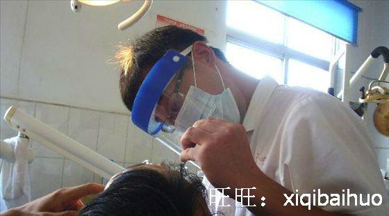 供應醫(yī)用防護面罩廠家供應