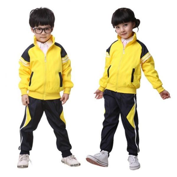 供應(yīng)優(yōu)質(zhì)幼兒園服春秋園服好款式