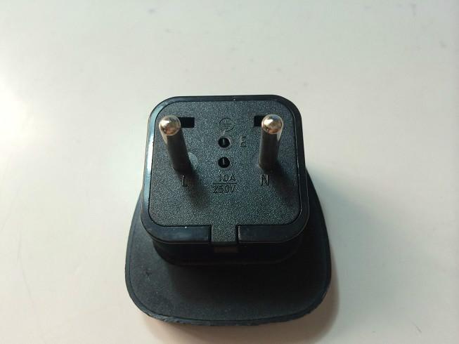 供應(yīng)中東電源轉(zhuǎn)換插頭