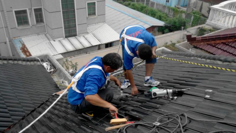 家庭太陽能發(fā)電系統(tǒng)圖片/家庭太陽能發(fā)電系統(tǒng)樣板圖 (4)