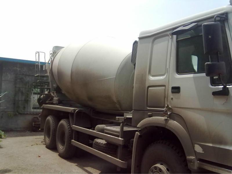 供應(yīng)中國(guó)金王子攪拌車，濟(jì)南金王子攪拌車，濟(jì)南金王子攪拌車廠家