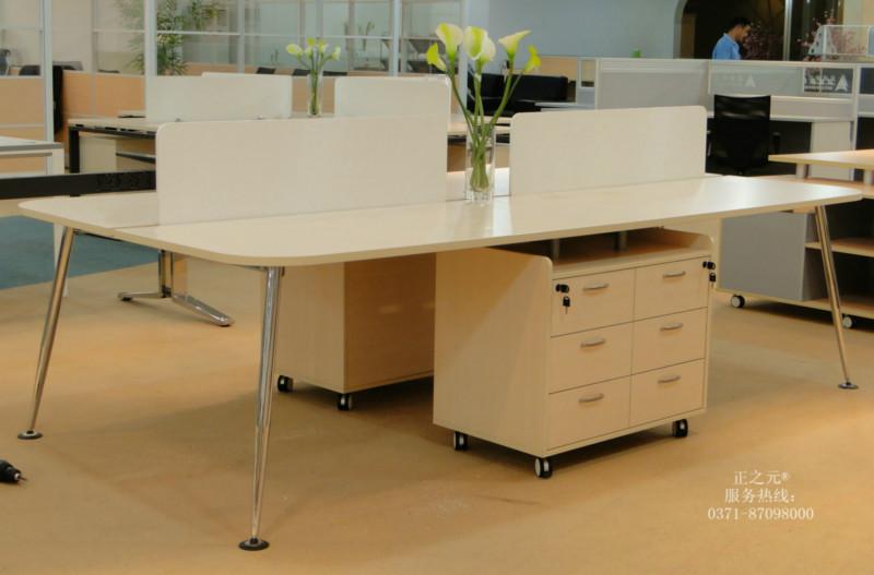 供應(yīng)鄭州員工辦公屏風(fēng)鄭州辦公桌鄭州辦公屏風(fēng)