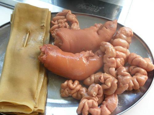 供應(yīng)鹵菜培訓(xùn)哪里學(xué)鹵菜技術(shù)培訓(xùn)班