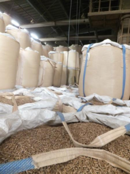 河南生物質(zhì)顆粒燃料哪里有便宜的圖片