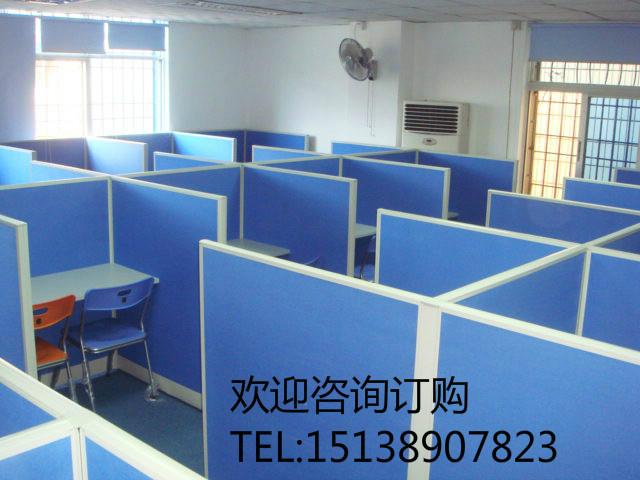 供應(yīng)一對一話務(wù)桌_鄭州一對一化務(wù)桌圖片_鄭州一對一話務(wù)桌生產(chǎn)廠家
