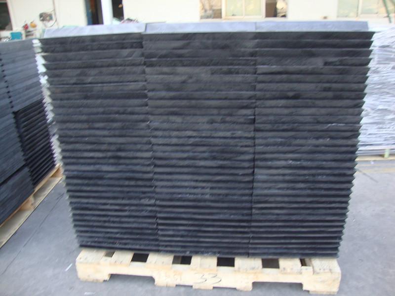 供應(yīng)煤倉襯板節(jié)省勞動(dòng)力降低成本