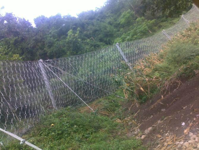 供應(yīng)云南哪里有邊坡防護(hù)安裝公司/成都哪里有邊坡防護(hù)安裝公/邊坡防