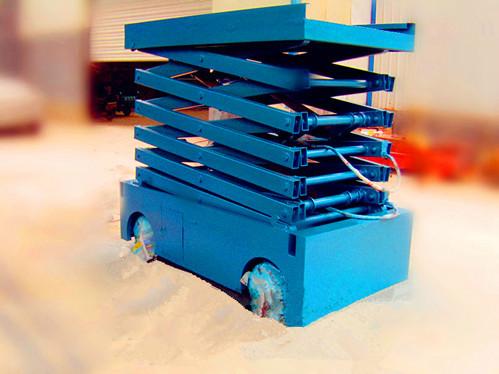 供應山東升降機設備應