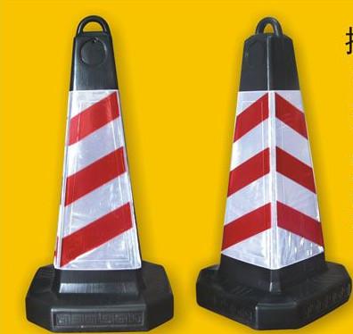 供應(yīng)橡膠路錐，PVC橡膠路錐批發(fā)，東營橡膠路錐供貨商