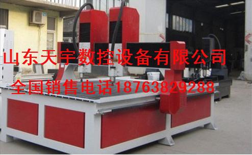 供應專業(yè)棺材雕刻機18763829288