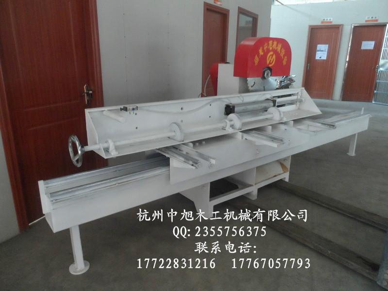 供應(yīng)圓木推臺(tái)鋸，圓木推臺(tái)鋸廠家，圓木推臺(tái)鋸價(jià)格
